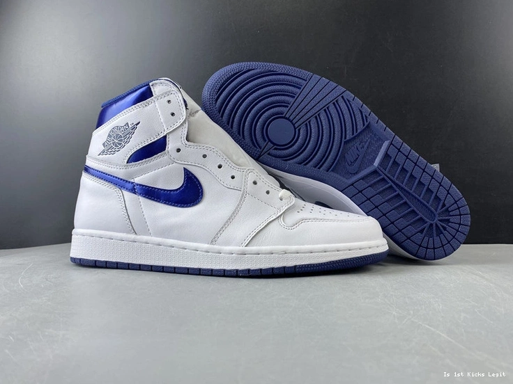 555088-106  Jordan Air “Metallic Navy 1 OG 0405